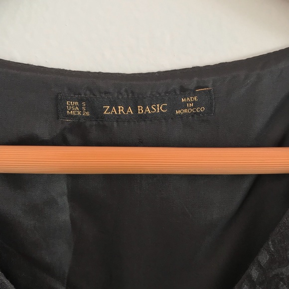 Zara Solid Damask Fit and Flare Dress in Black • S - Picture 6 of 6